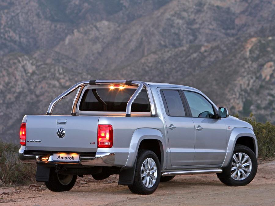  Volkswagen Amarok Double Cab Highline 2010 года  (ZA) (фото 5 из 14)